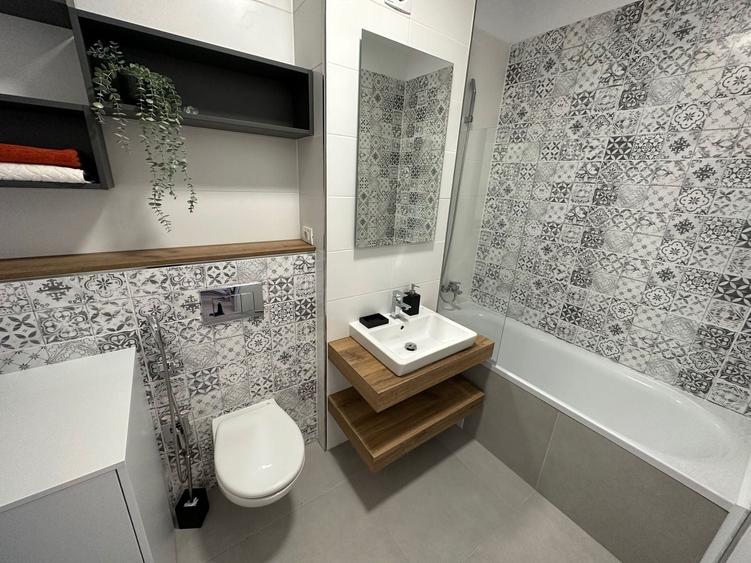 Apartament cu 2 camere decomandat, mobilat în Aradului