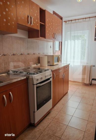Apartament cu 3 camere decomandat în Decebal