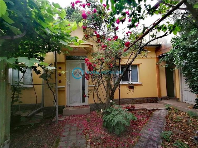 Casă individuală cu 2 camere cu Teren 130 Mp în Cantacuzino