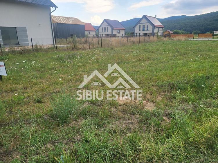 Teren Construcții intravilan de 383 mp, în Exterior Nord