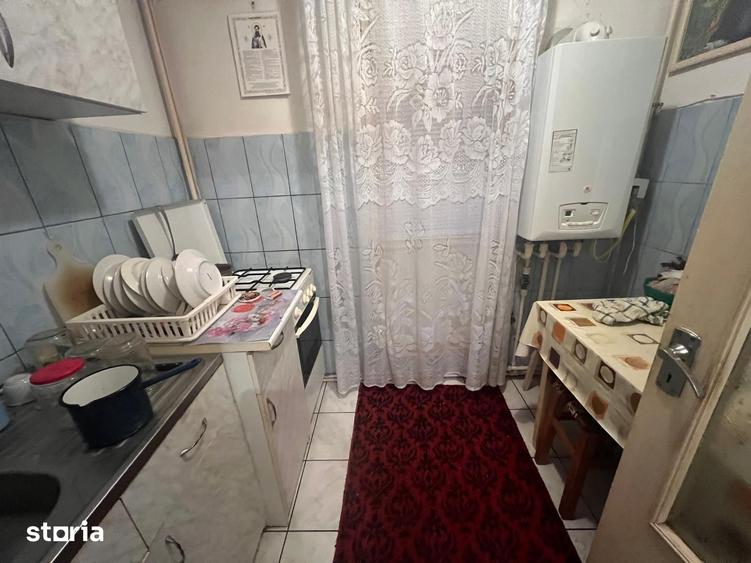 Apartament cu 3 camere în Micro 38