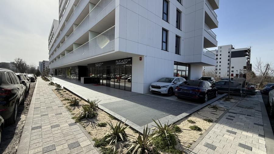Spațiu comercial, de 159 mp, în Universitate
