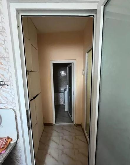 Brancoveanu- 2 camere METROU - 5