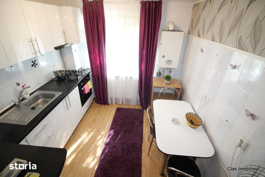 Apartament cu 2 camere semidecomandat în Central