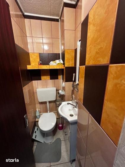 Apartament cu 4 camere decomandat în Republicii