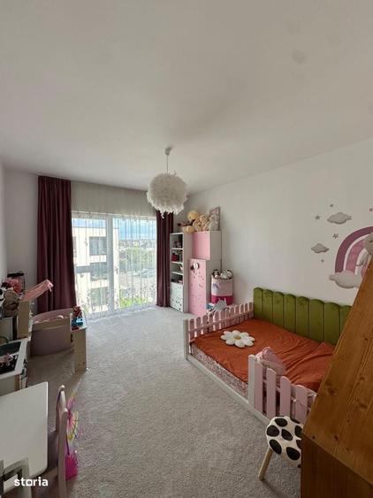 Apartament cu 3 camere în Unirii