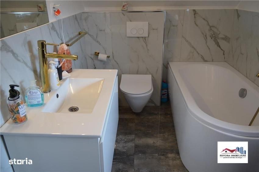 Apartament cu 3 camere în Unirii