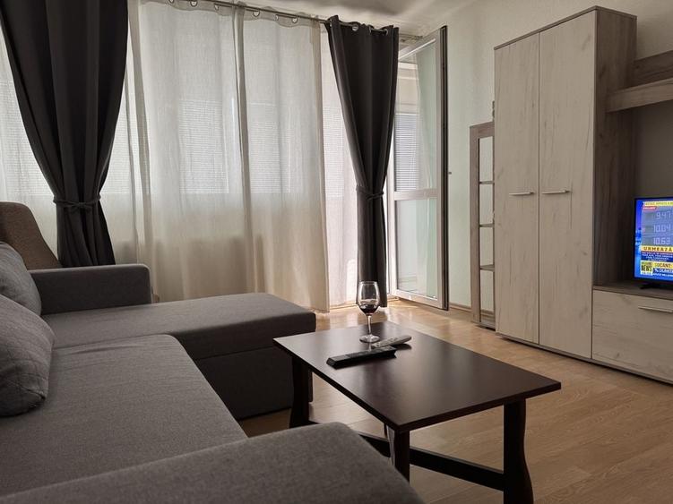 Apartament cu 2 camere decomandat în Giurgiului