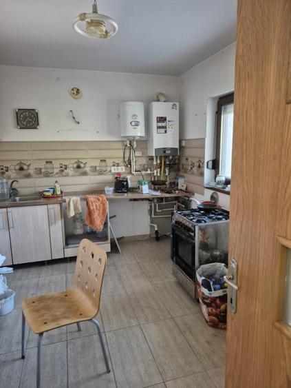 Casă individuală cu 3 camere cu Teren 400 Mp în Domnești