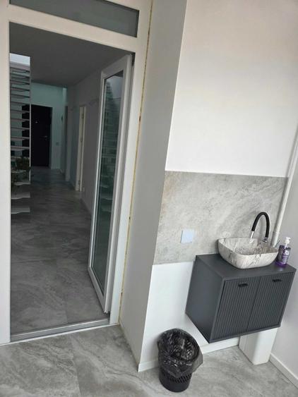 Spațiu comercial, de 21 mp, în Ultracentral