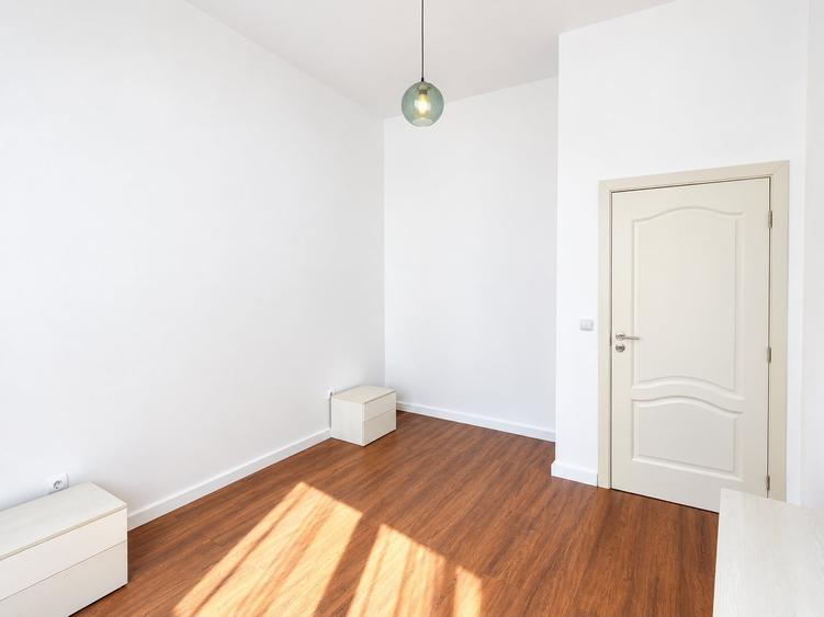 Apartament cu 2 camere semidecomandat, mobilat în Dâmbul Rotund