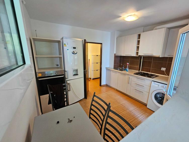 Apartament cu 2 camere decomandat în Ultracentral