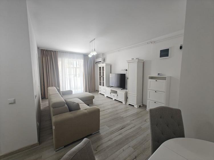 Apartament cu 3 camere decomandat în Popoveni