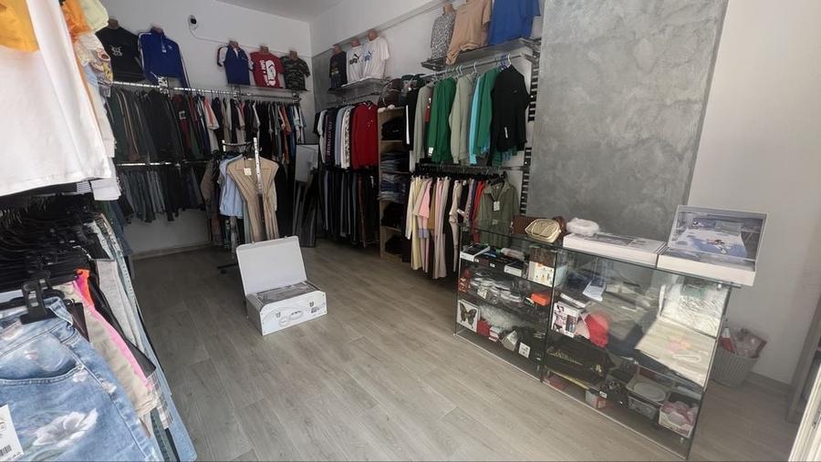 Spațiu comercial, de 40 mp, în Central