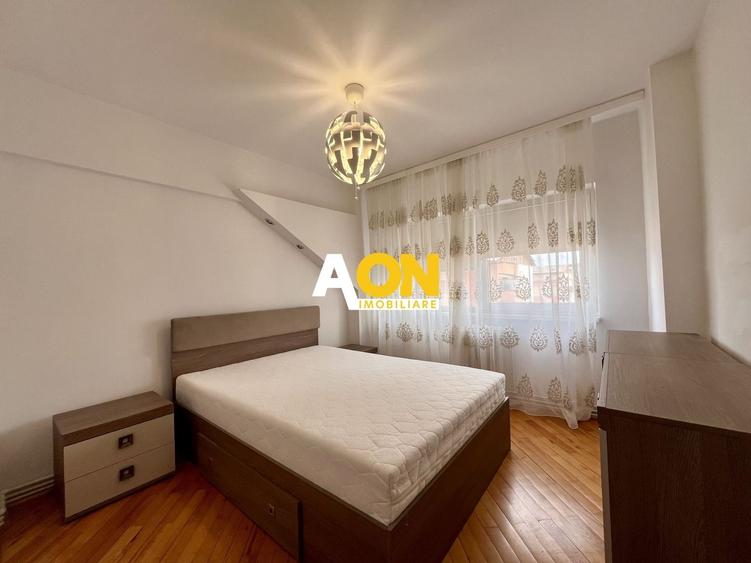 Apartament cu 2 camere semidecomandat, mobilat în Cetate