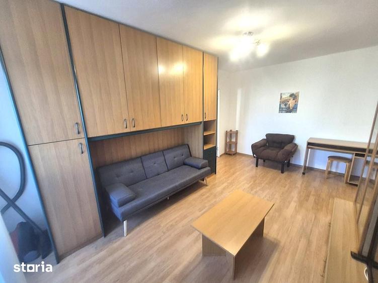 Apartament cu 2 camere semidecomandat în Pantelimon