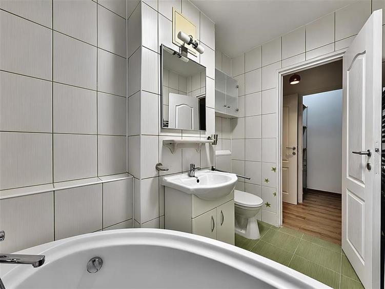 Apartament cu 2 camere si parcare zona Faget Garii - 7