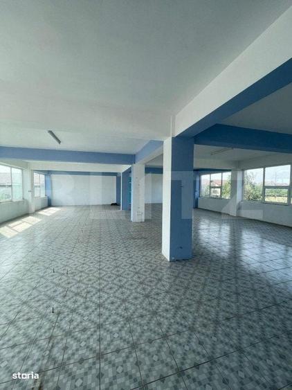 Spațiu comercial, de 1,650 mp, în Valea