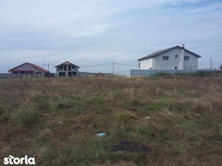 Teren de 500 mp, în Cumpăna