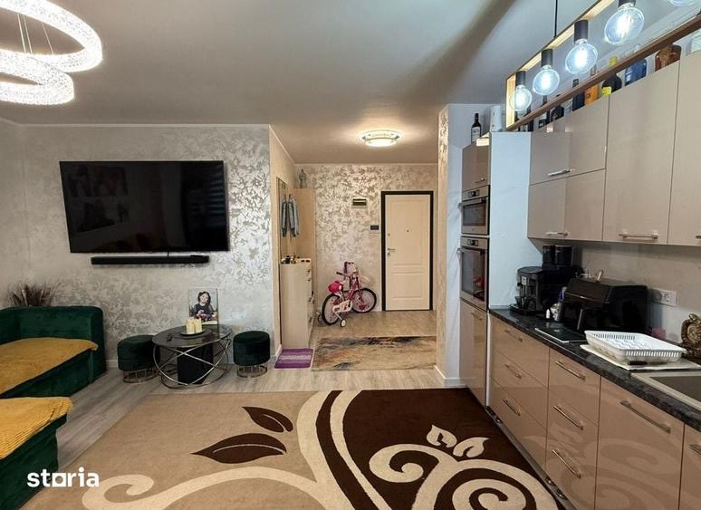 Apartament cu 3 camere în Cug