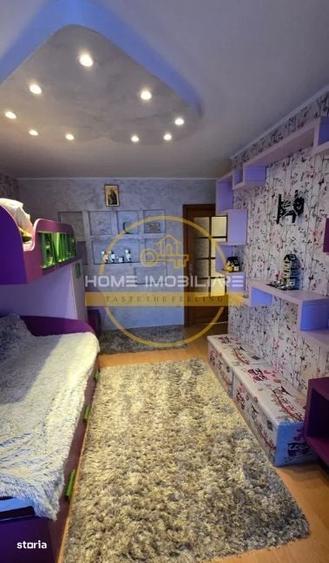 Apartament cu 3 camere decomandat în Nicolina