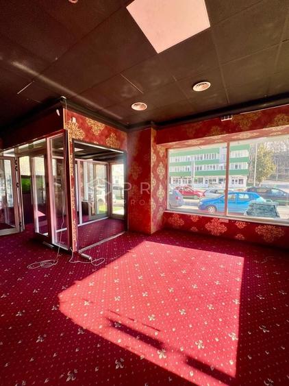 Spațiu comercial, de 150 mp, în 7 Noiembrie