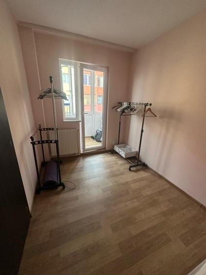 Apartament cu 2 camere semidecomandat, mobilat în Șagului