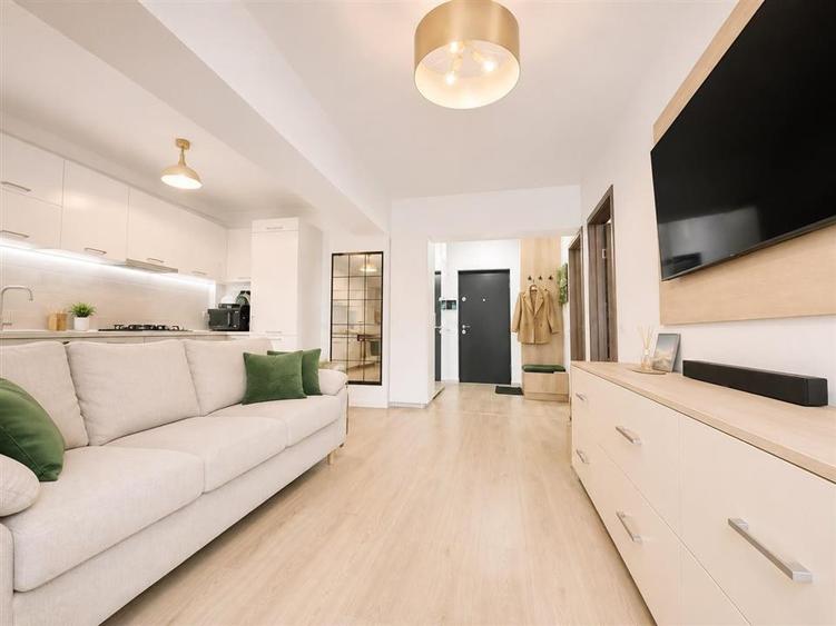 Apartament cu 2 camere decomandat în Tătărași