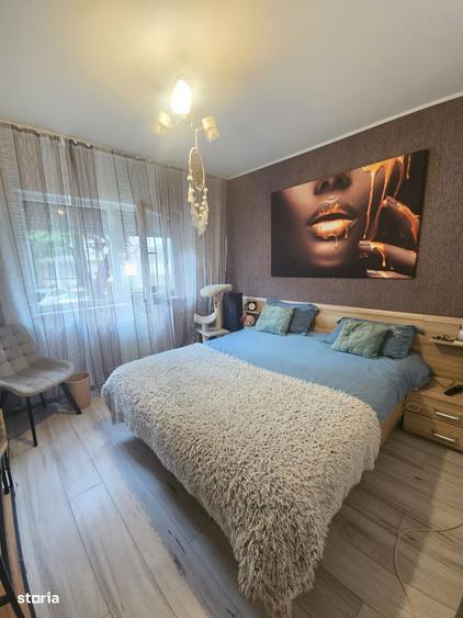 Apartament cu 3 camere decomandat în Decebal