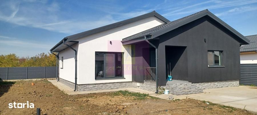 Casă cu 4 camere cu Teren 500 Mp în Tărtășești