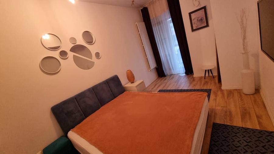 Apartament cu 2 camere semidecomandat, mobilat în Alba Iulia