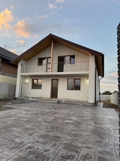 Casa de vanzare cu 4 dormitoare in Mihailesti - 4