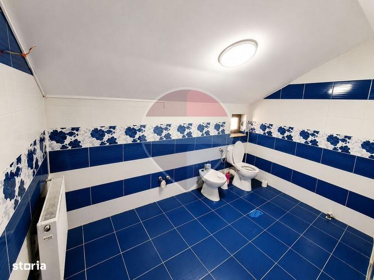 Casă cu 4 camere în Mândrești-Munteni