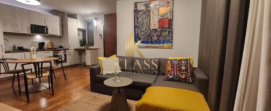 Apartament cu 3 camere decomandat, mobilat în Victoriei