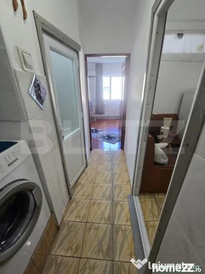 Garsonieră decomandată în Central