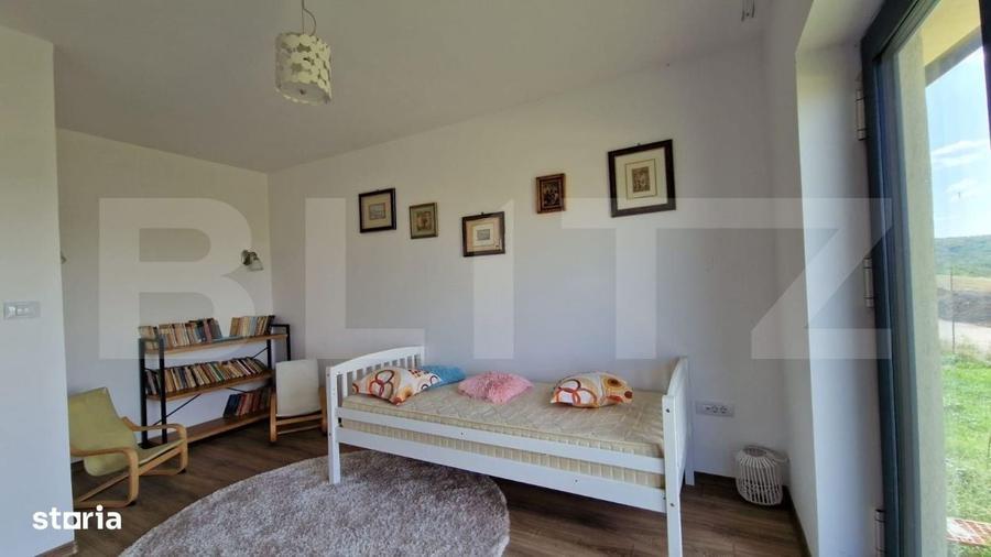 Casă cu 4 camere în Horpaz