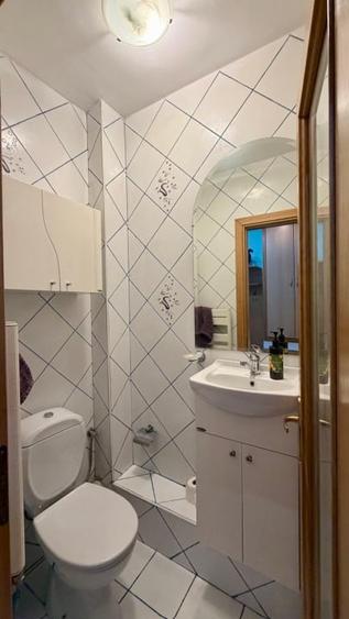 Apartament cu 3 camere decomandat în Dorobanți
