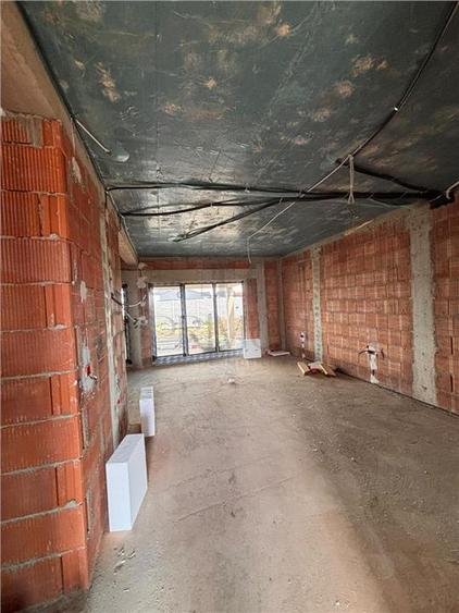 Duplex cu 5 camere cu Teren 305 Mp în Moșnița Nouă
