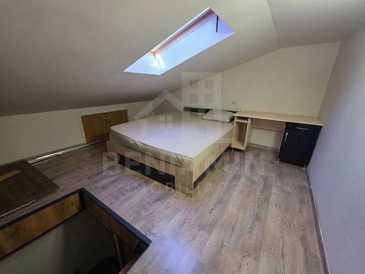 Apartament cu 3 camere semidecomandat, mobilat în Noua