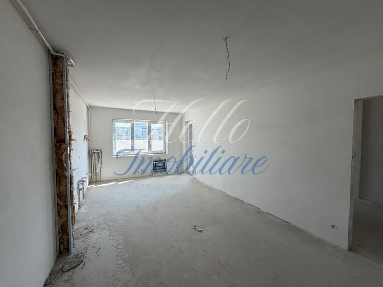 Apartament cu 2 camere semidecomandat în Florești
