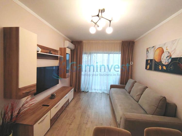 Apartament cu 3 camere decomandat, mobilat în Sud