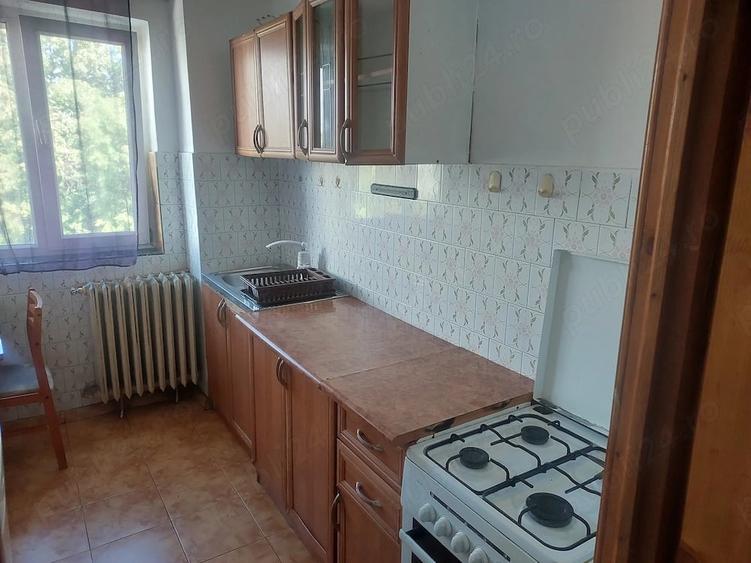 Apartament de inchiriat 3 camere - 2
