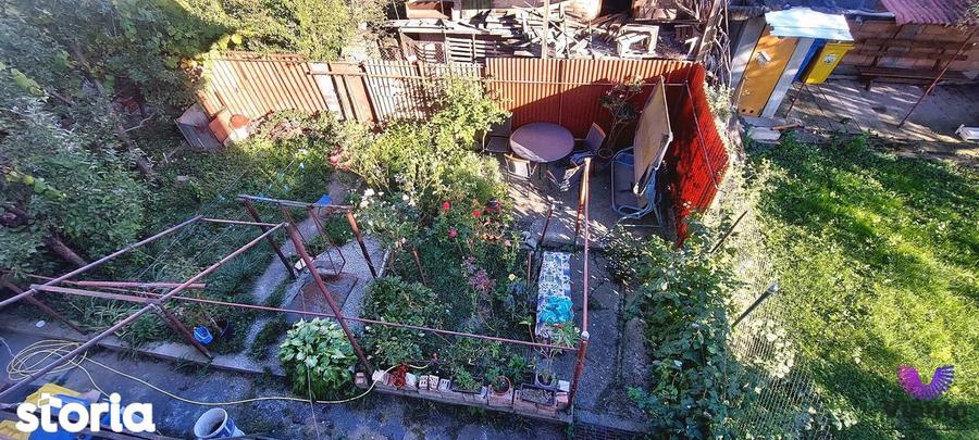 Casă cu 4 camere cu Teren 200 Mp în Sub Arini