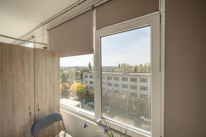 Apartament cu 2 camere semidecomandat, mobilat în 1 Mai