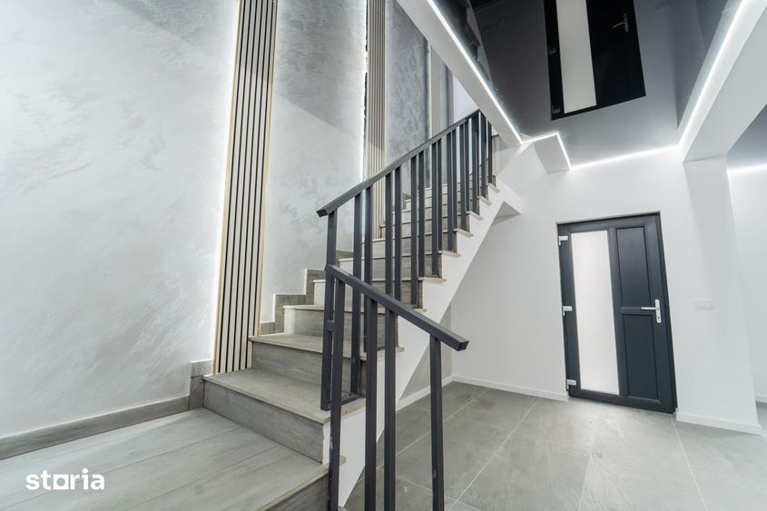 Casă cu 4 camere cu Teren 375 Mp în Rediu