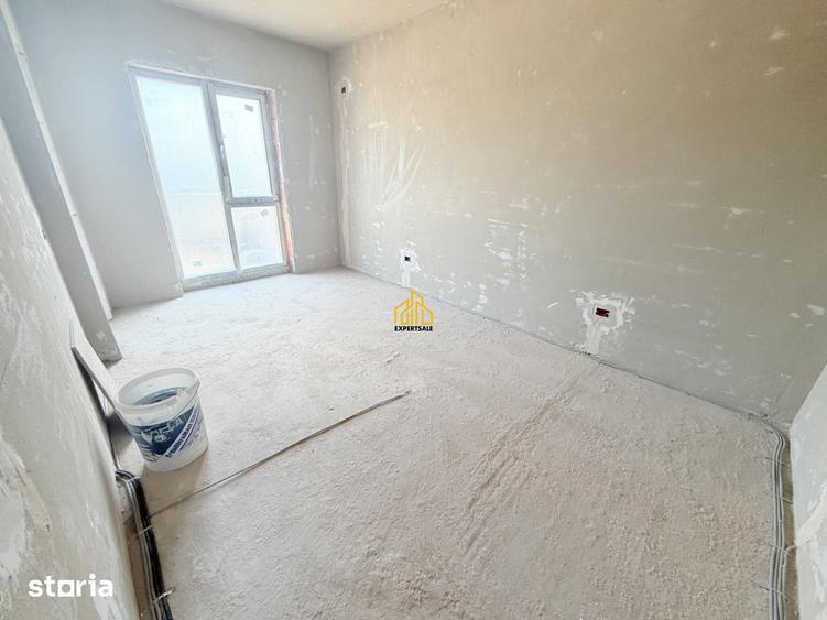 Casă cu 3 camere cu Teren 250 Mp în Central