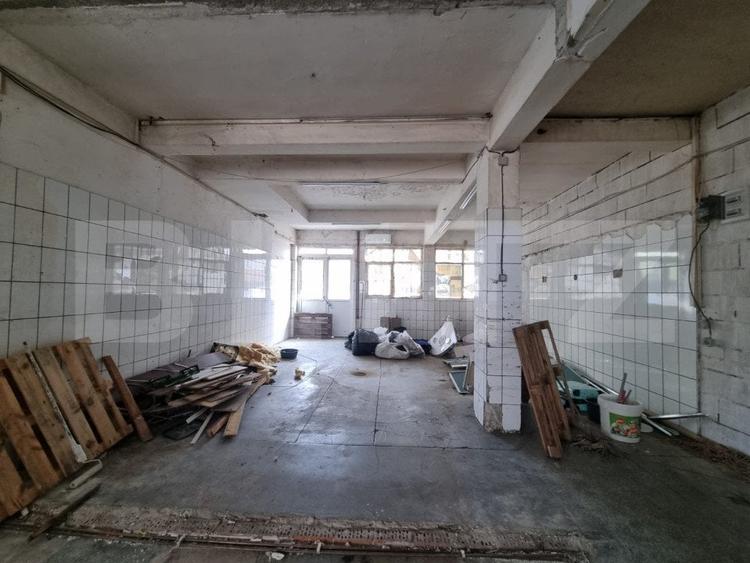 Spațiu comercial, de 250 mp, în Codlea
