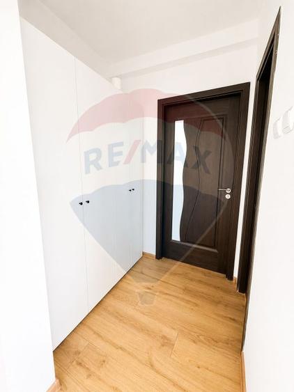 Apartament 2 camere de închiriat / Vedere superbă către parc - 10