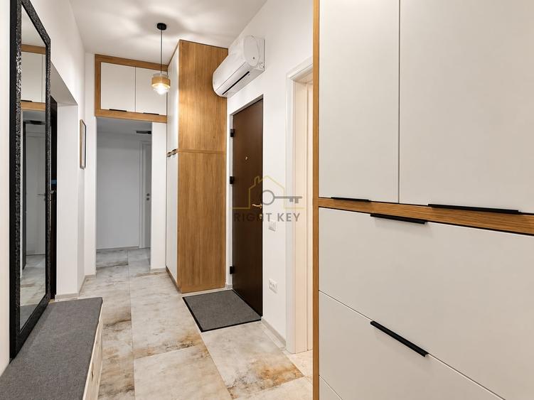 Apartament cu 3 camere decomandat, mobilat în Capitale
