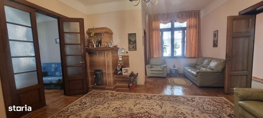 Casă cu 4 camere cu Teren 650 Mp în Ultracentral